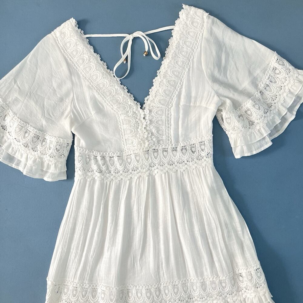 NWT BluIvy V Neck Lace Crochet Trim White Maxi Dress - Picture 4 of 6